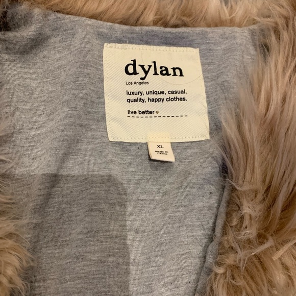 Dylan Faux Fur Vest - Picture 3 of 11